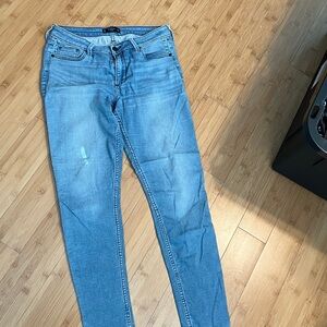 Abercrombie & Fitch Classic Blue Jeans